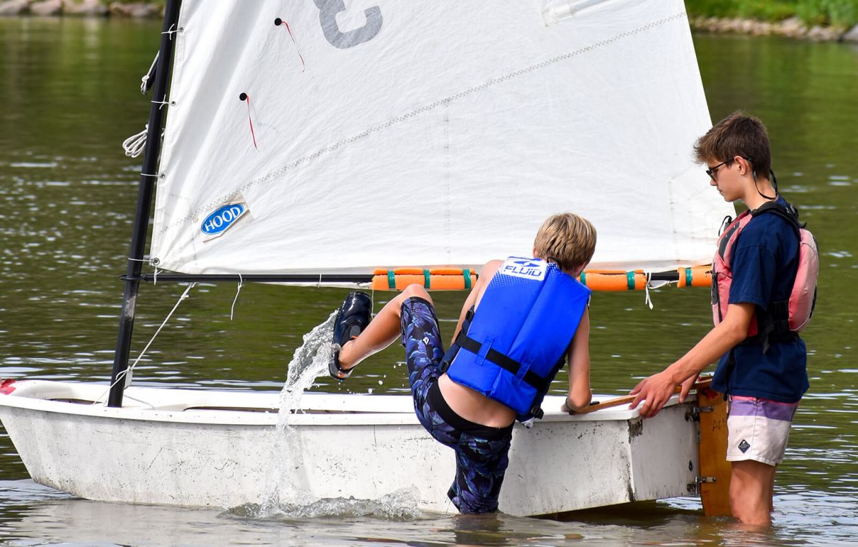 Sailing Lessons Victoria Beach Yacht Club VBYC